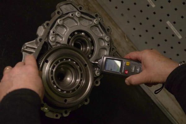 Vaihteiston laakerien kunnon mittaus